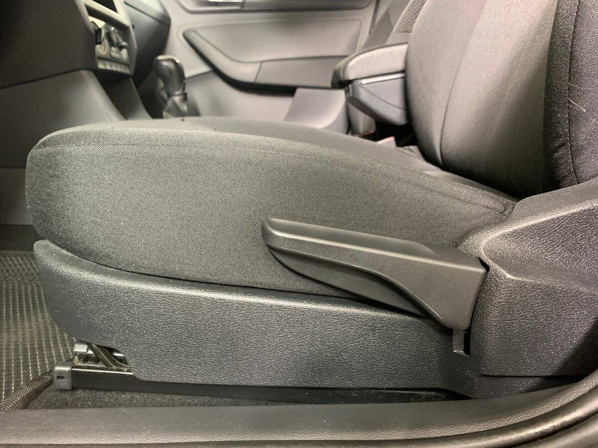 Б/У Шкода Рапид 2018 года. Фото: #14