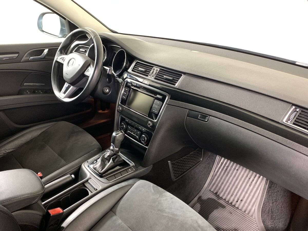 Б/У Шкода Суперб 2014 года. Фото: #12