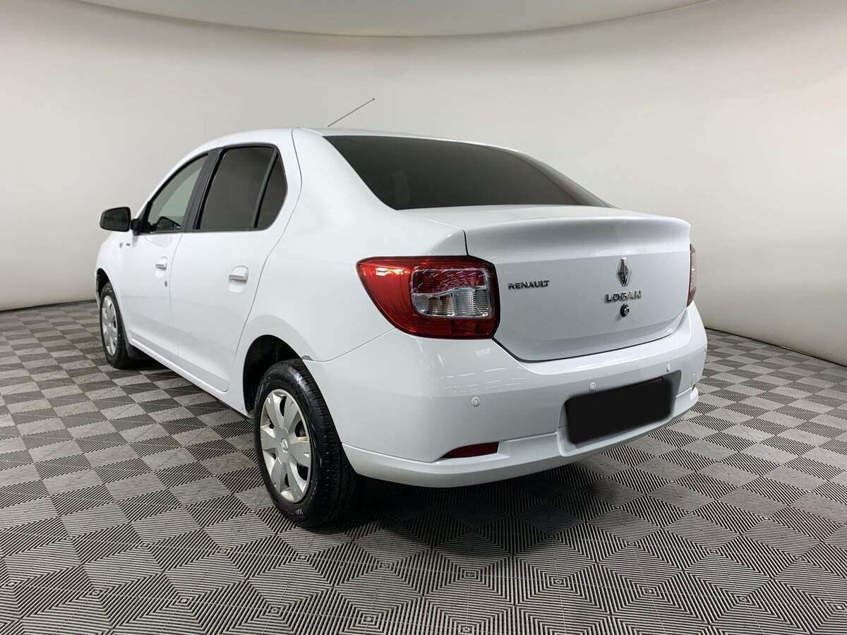 Б/У Рено Логан 2017 года. Фото: #6