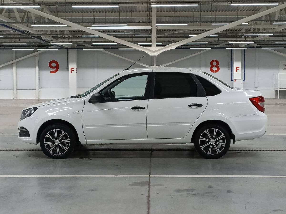 Б/У Лада (ВАЗ) Гранта 2021 года. Фото: #7