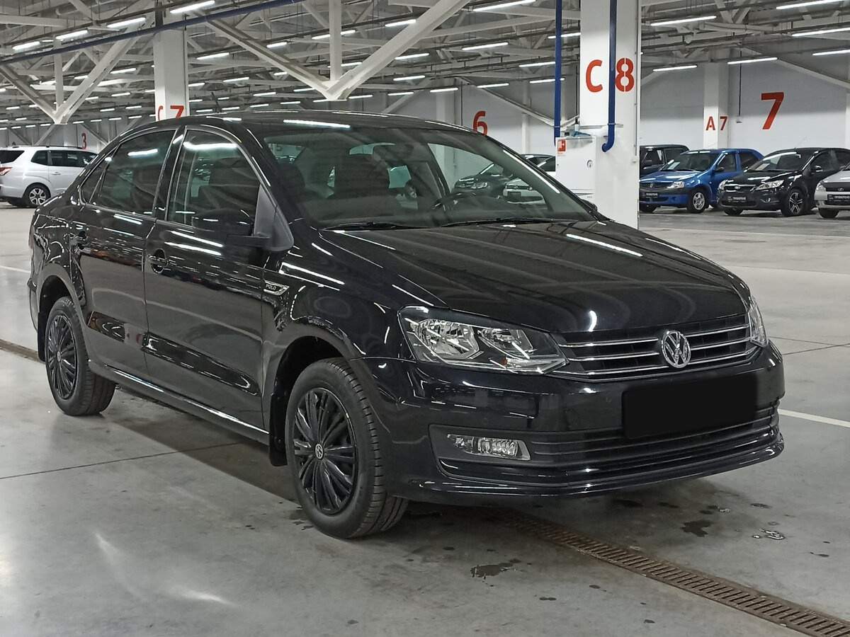 Б/У Фольксваген Поло 2018 года. Фото: #2