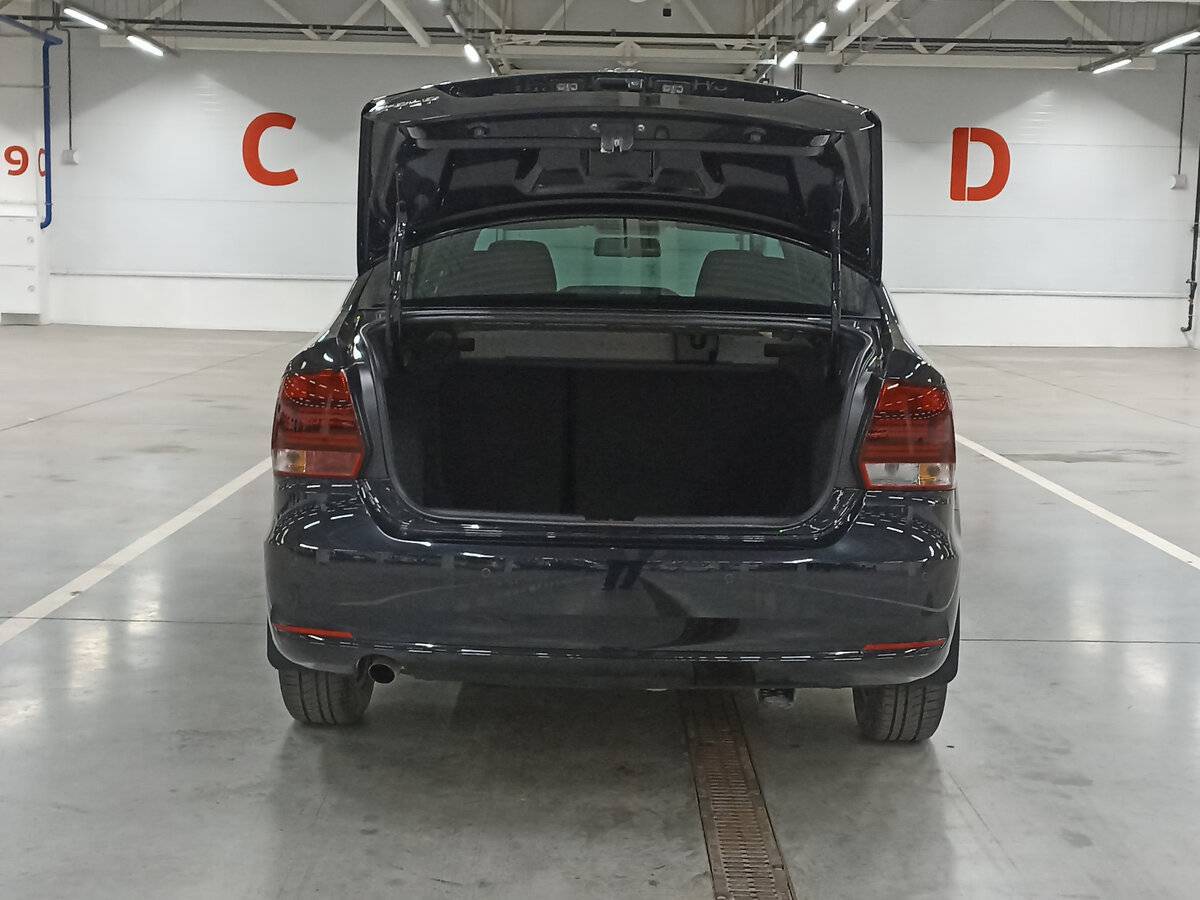 Б/У Фольксваген Поло 2018 года. Фото: #9