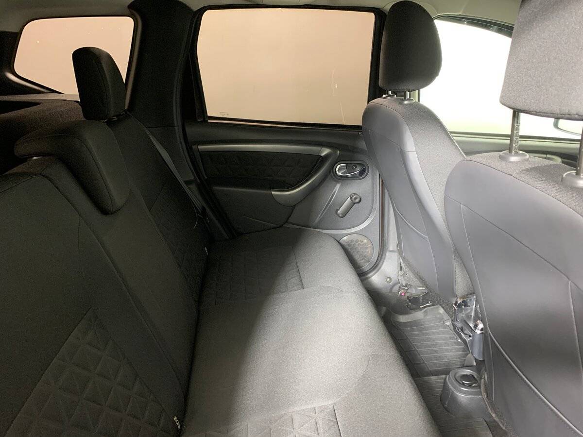 Б/У Рено Дастер 2017 года. Фото: #15