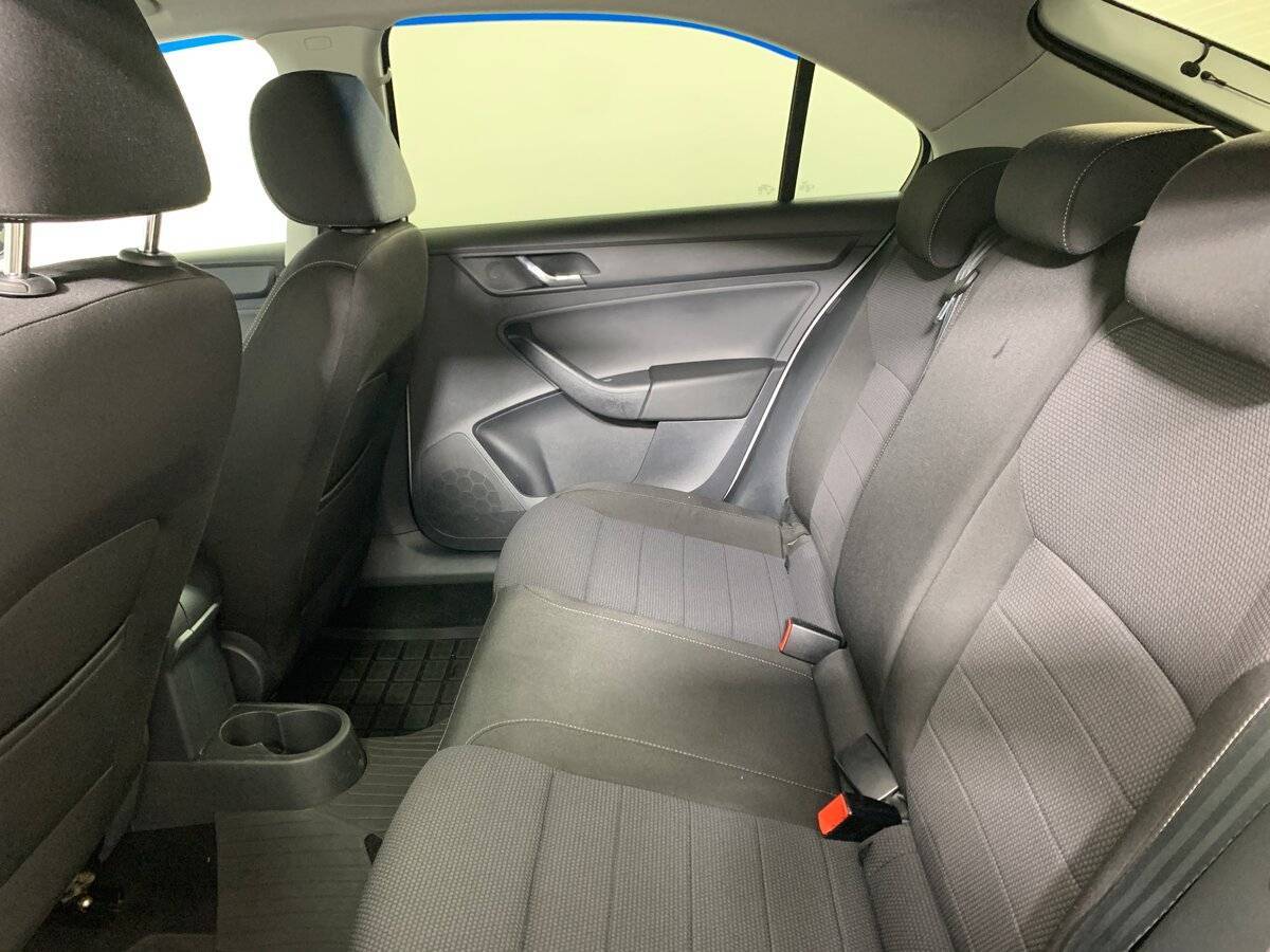 Б/У Шкода Рапид 2015 года. Фото: #17