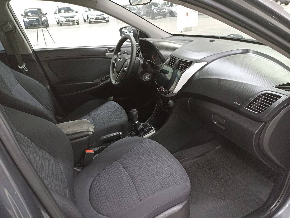 Б/У Хендай Солярис 2015 года. Фото: #10