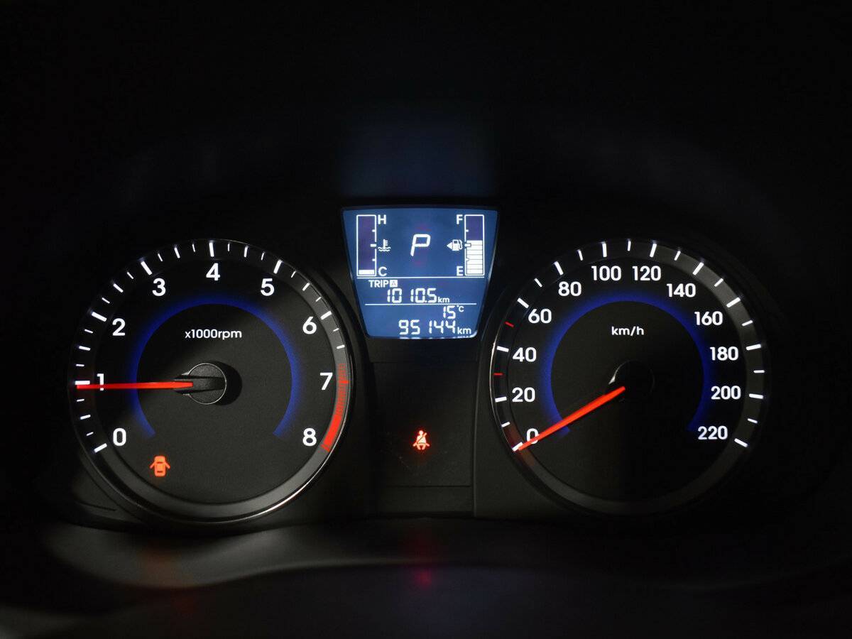 Б/У Хендай Солярис 2014 года. Фото: #13