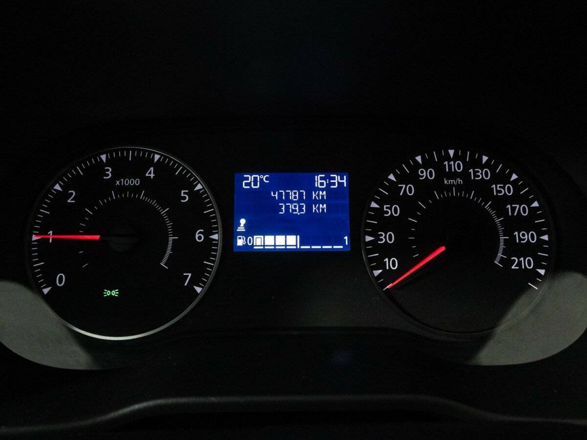 Б/У Рено Дастер 2022 года. Фото: #11