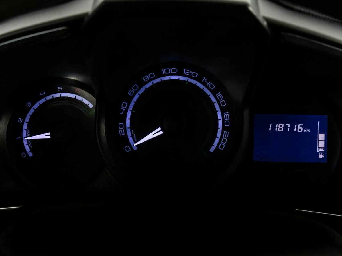 Б/У Лада (ВАЗ) ИКСРЭЙ 2018 года. Фото: #16