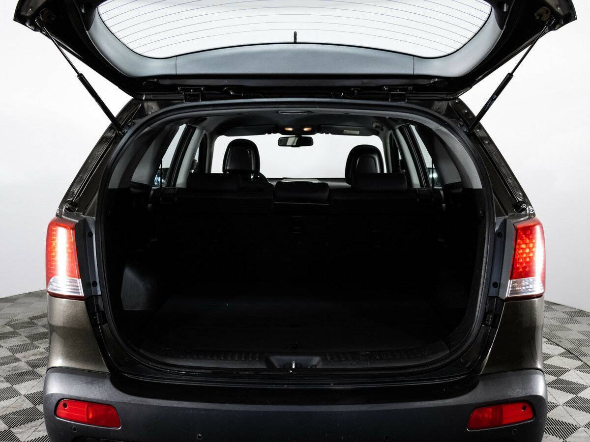 Б/У Киа Соренто 2012 года. Фото: #15