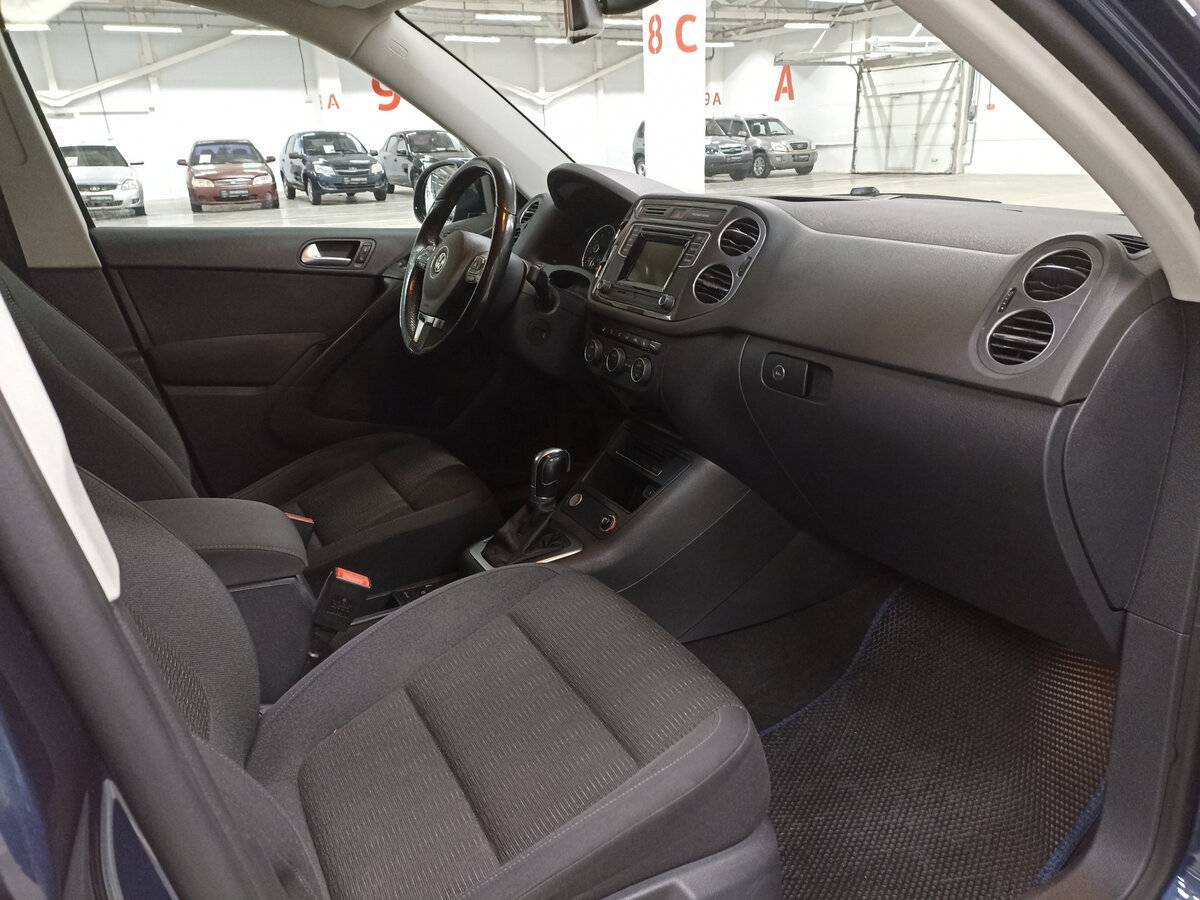 Б/У Фольксваген Тигуан 2016 года. Фото: #10