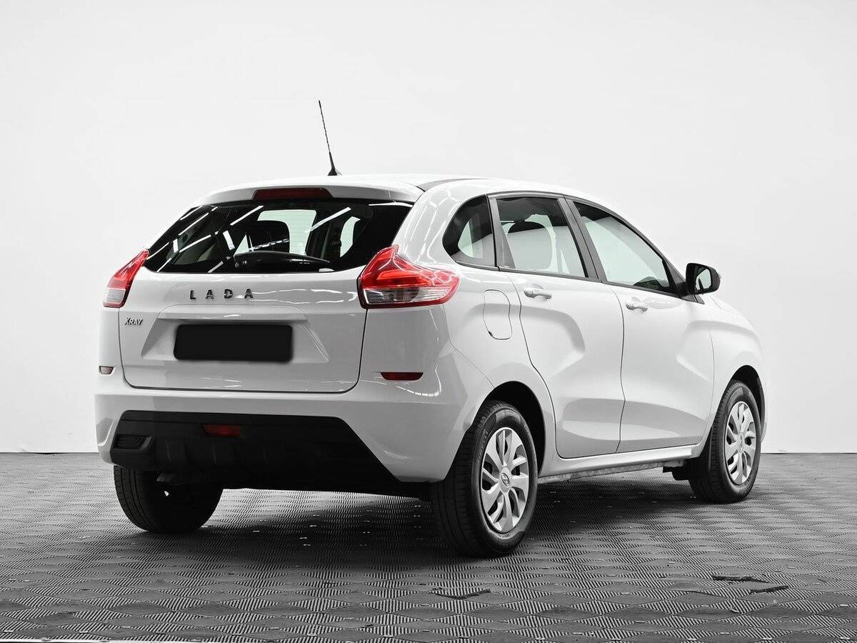 Б/У Лада (ВАЗ) ИКСРЭЙ 2018 года. Фото: #3