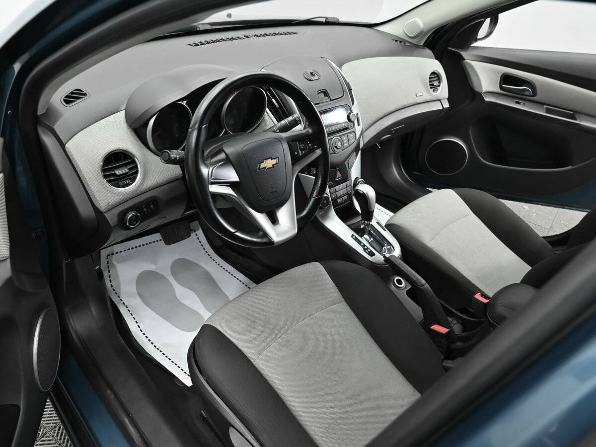 Б/У Шевроле Круз 2012 года. Фото: #7