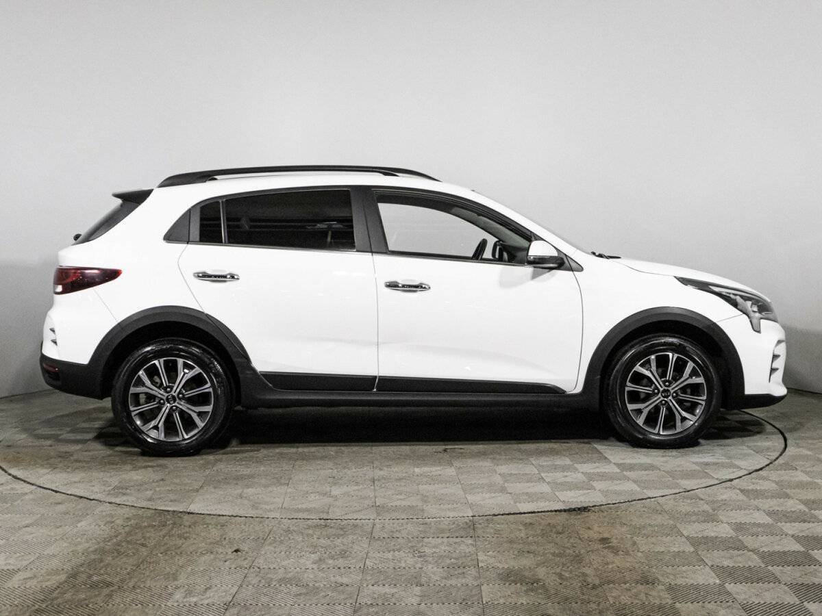 Б/У Киа Рио 2021 года. Фото: #3