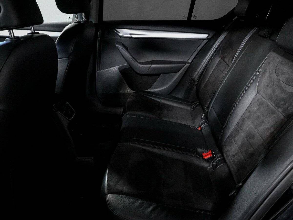 Б/У Шкода Октавия 2015 года. Фото: #9