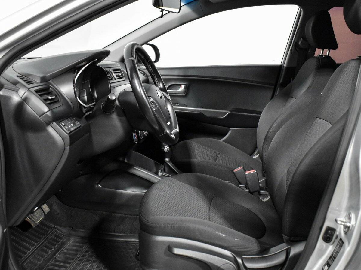 Б/У Киа Рио 2016 года. Фото: #9