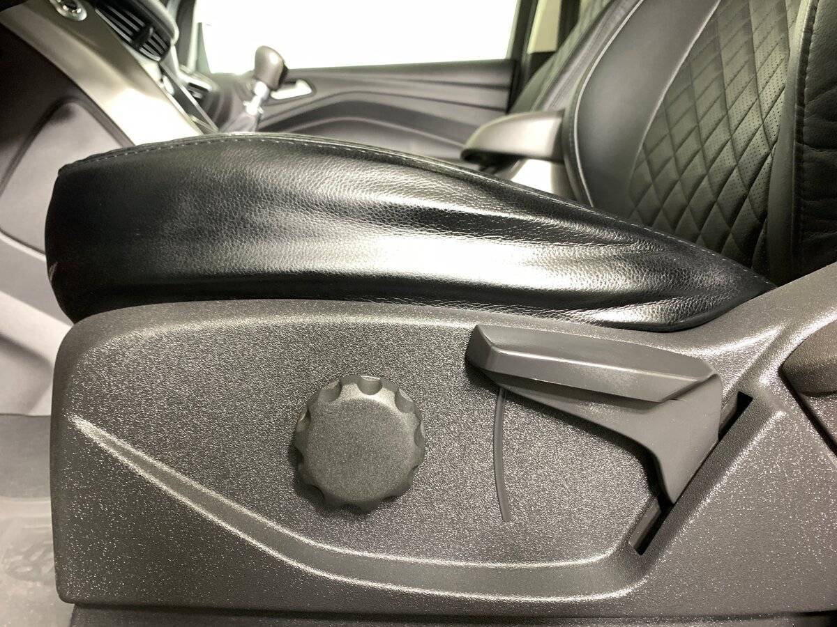 Б/У Форд Куга 2013 года. Фото: #15