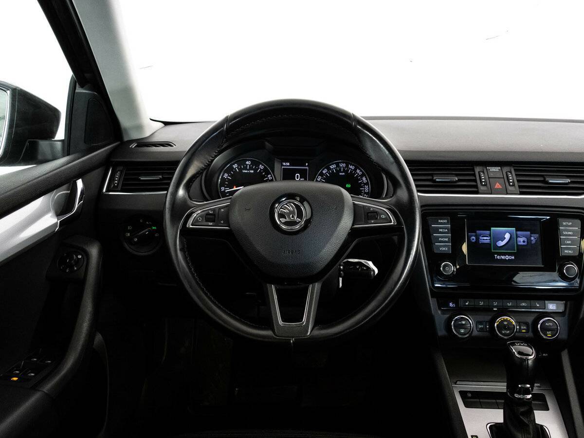 Б/У Шкода Октавия 2014 года. Фото: #8