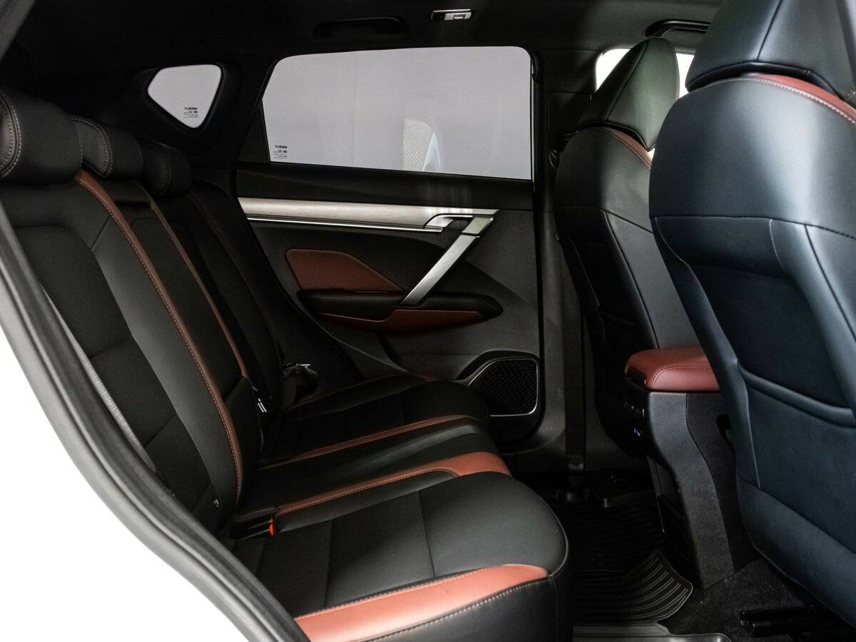 Б/У Джили Кулрэй 2021 года. Фото: #17