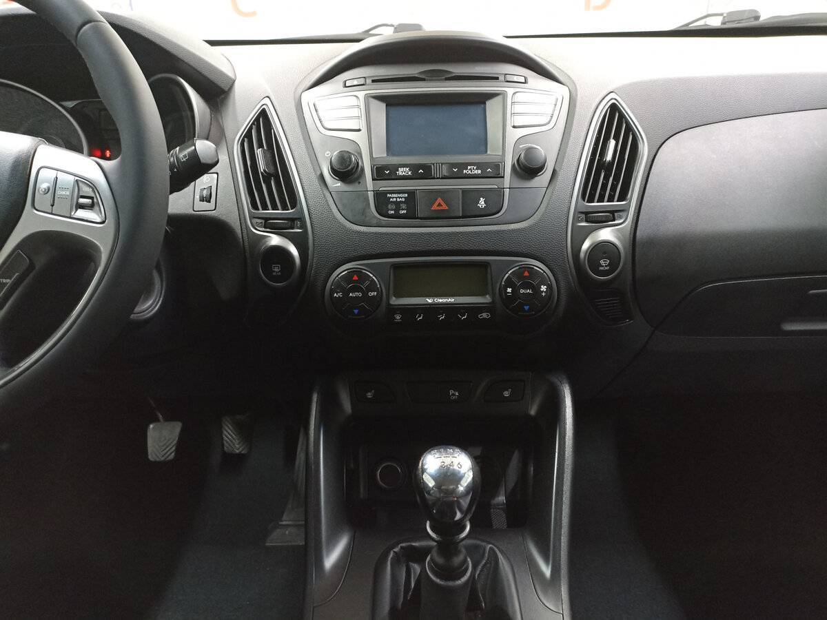 Б/У Хендай ай-икс35 2014 года. Фото: #14