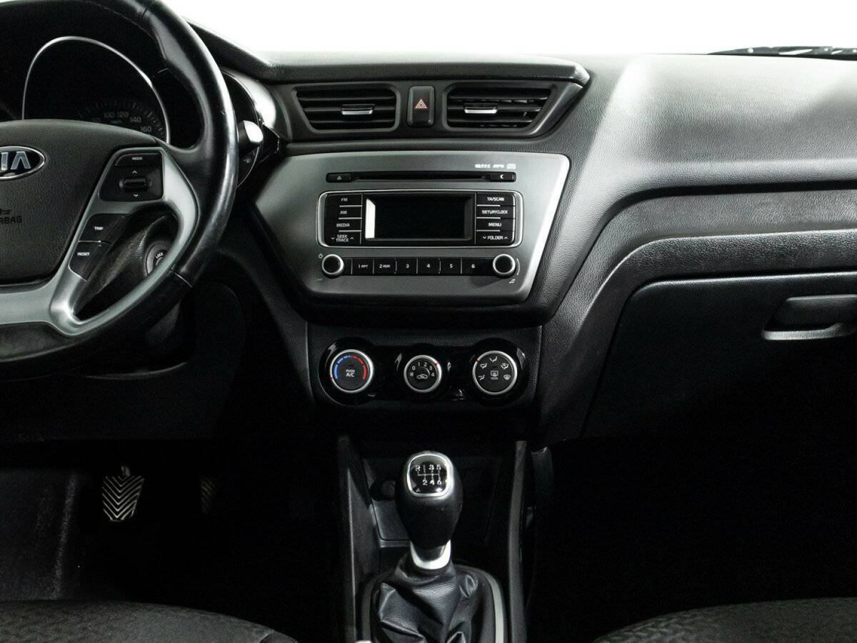 Б/У Киа Рио 2016 года. Фото: #13