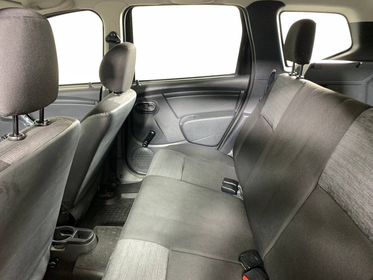 Б/У Рено Дастер 2013 года. Фото: #17