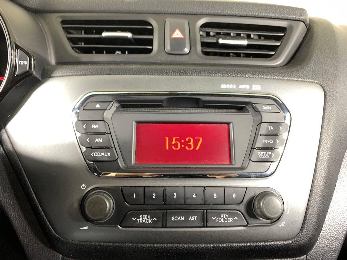 Б/У Киа Рио 2013 года. Фото: #13