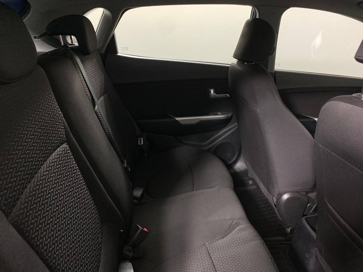 Б/У Киа Рио 2013 года. Фото: #15