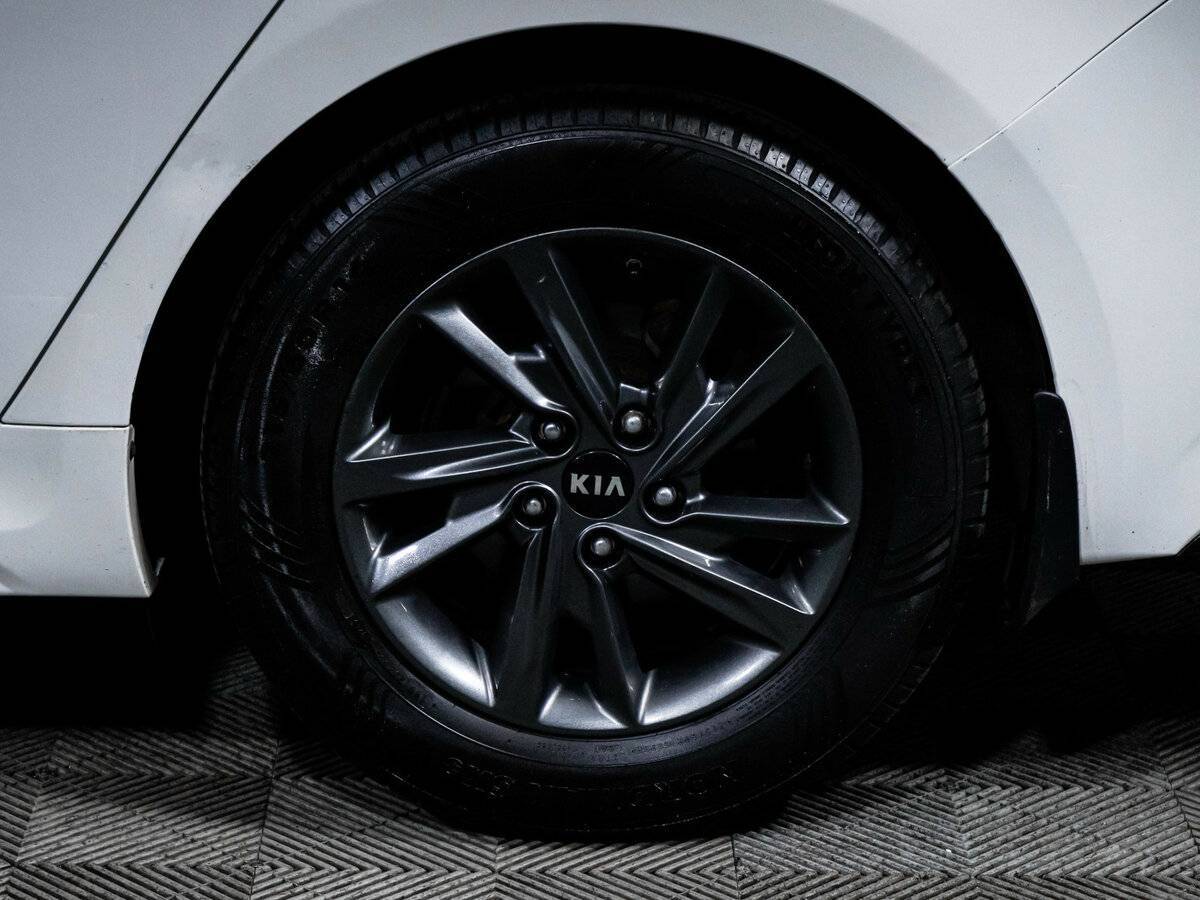 Б/У Киа Оптима 2018 года. Фото: #14