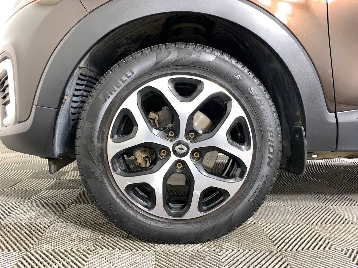 Б/У Рено Каптюр 2018 года. Фото: #8