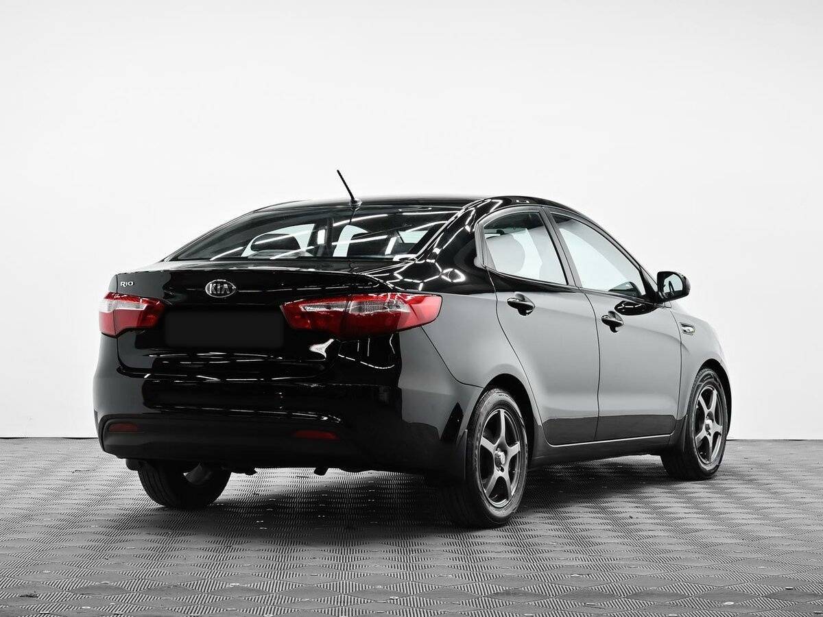 Б/У Киа Рио 2014 года. Фото: #3