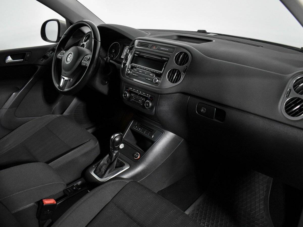 Б/У Фольксваген Тигуан 2013 года. Фото: #17