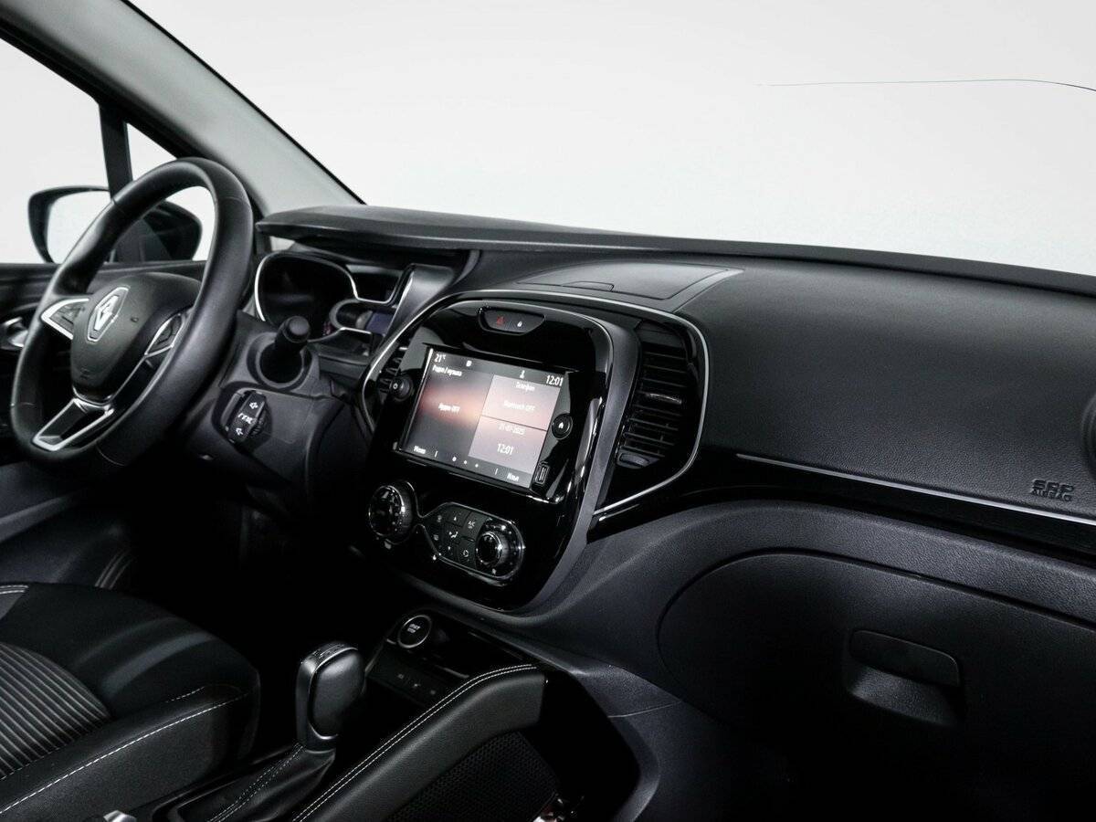 Б/У Рено Каптюр 2021 года. Фото: #8