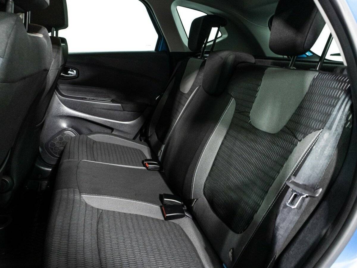 Б/У Рено Каптюр 2017 года. Фото: #9