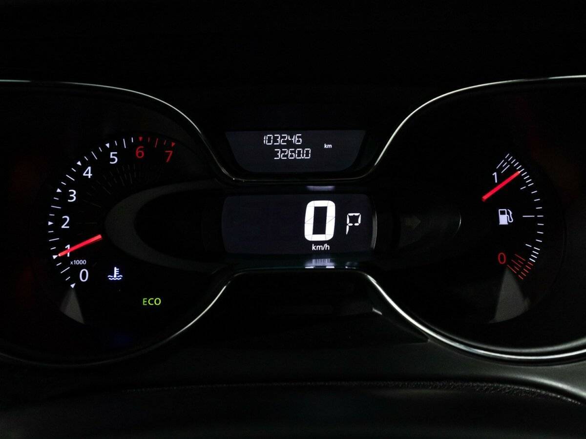 Б/У Рено Каптюр 2017 года. Фото: #11