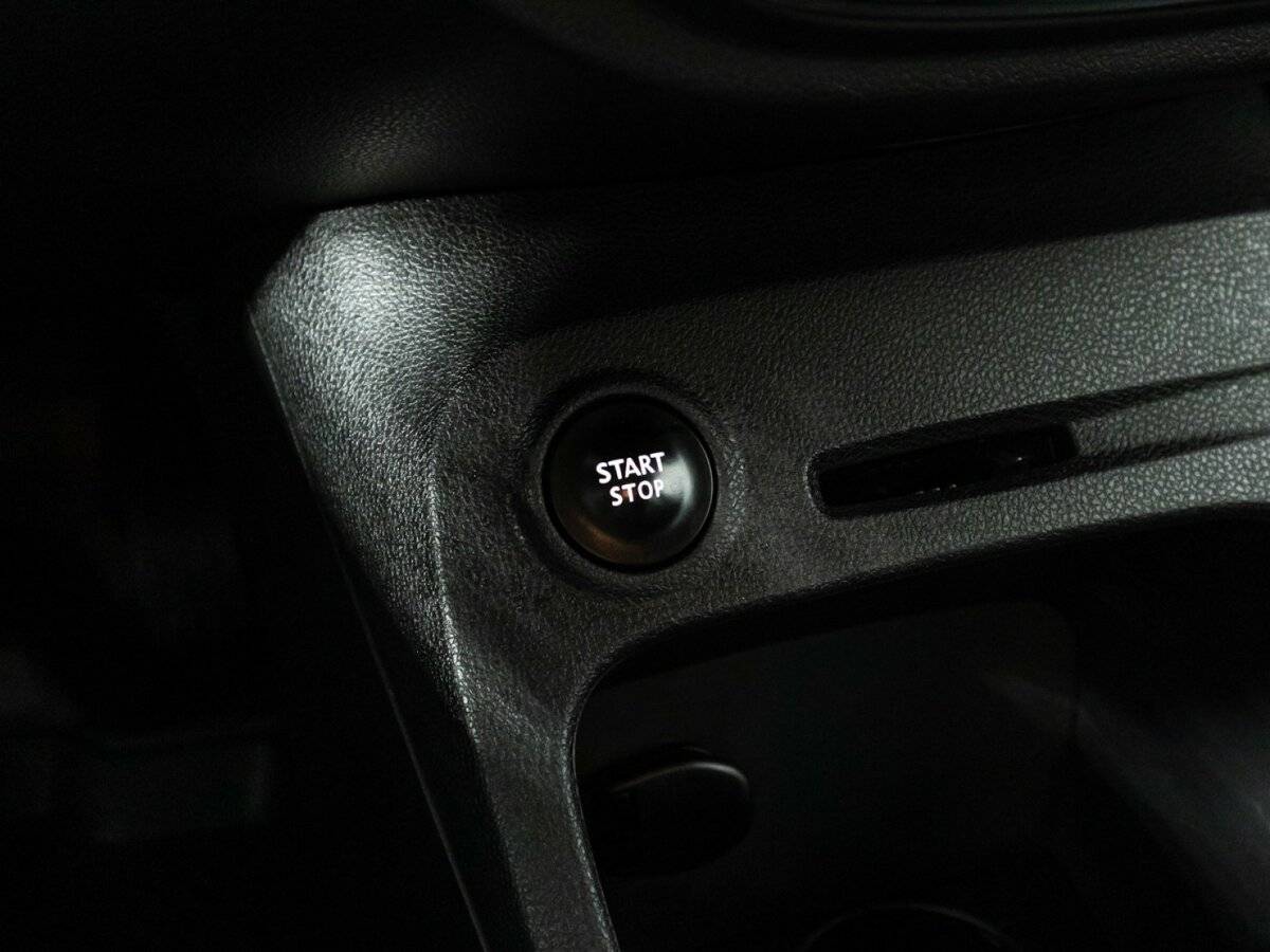 Б/У Рено Каптюр 2017 года. Фото: #18