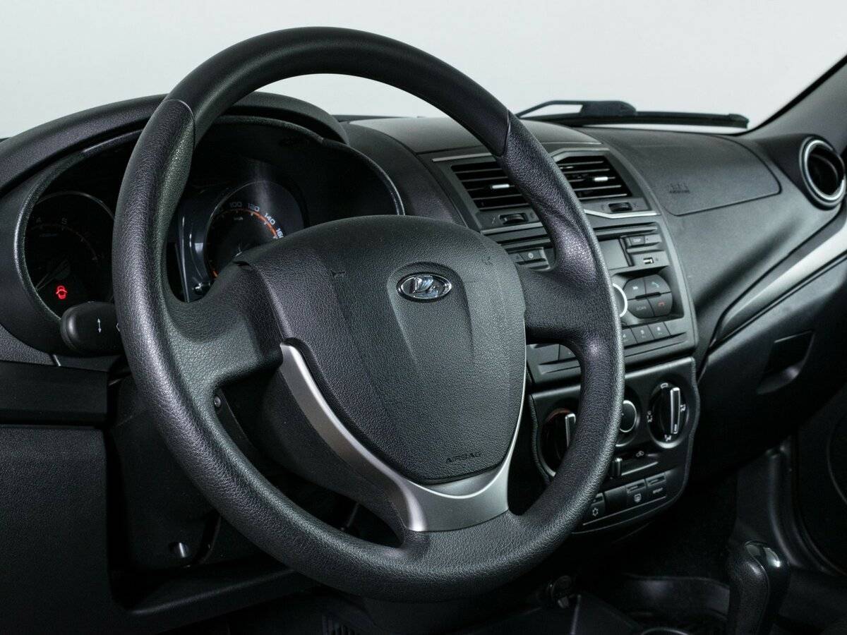 Б/У Лада (ВАЗ) Гранта 2019 года. Фото: #11