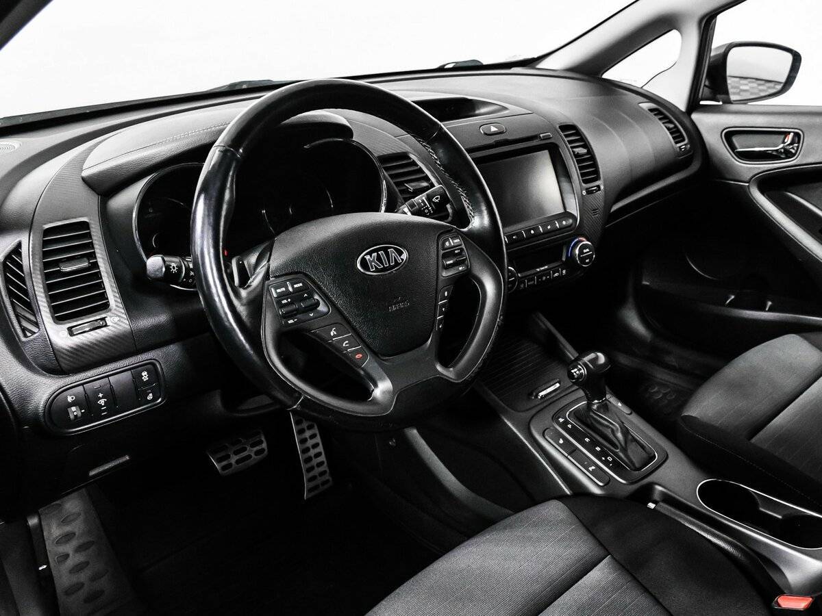 Б/У Киа Церато 2015 года. Фото: #12