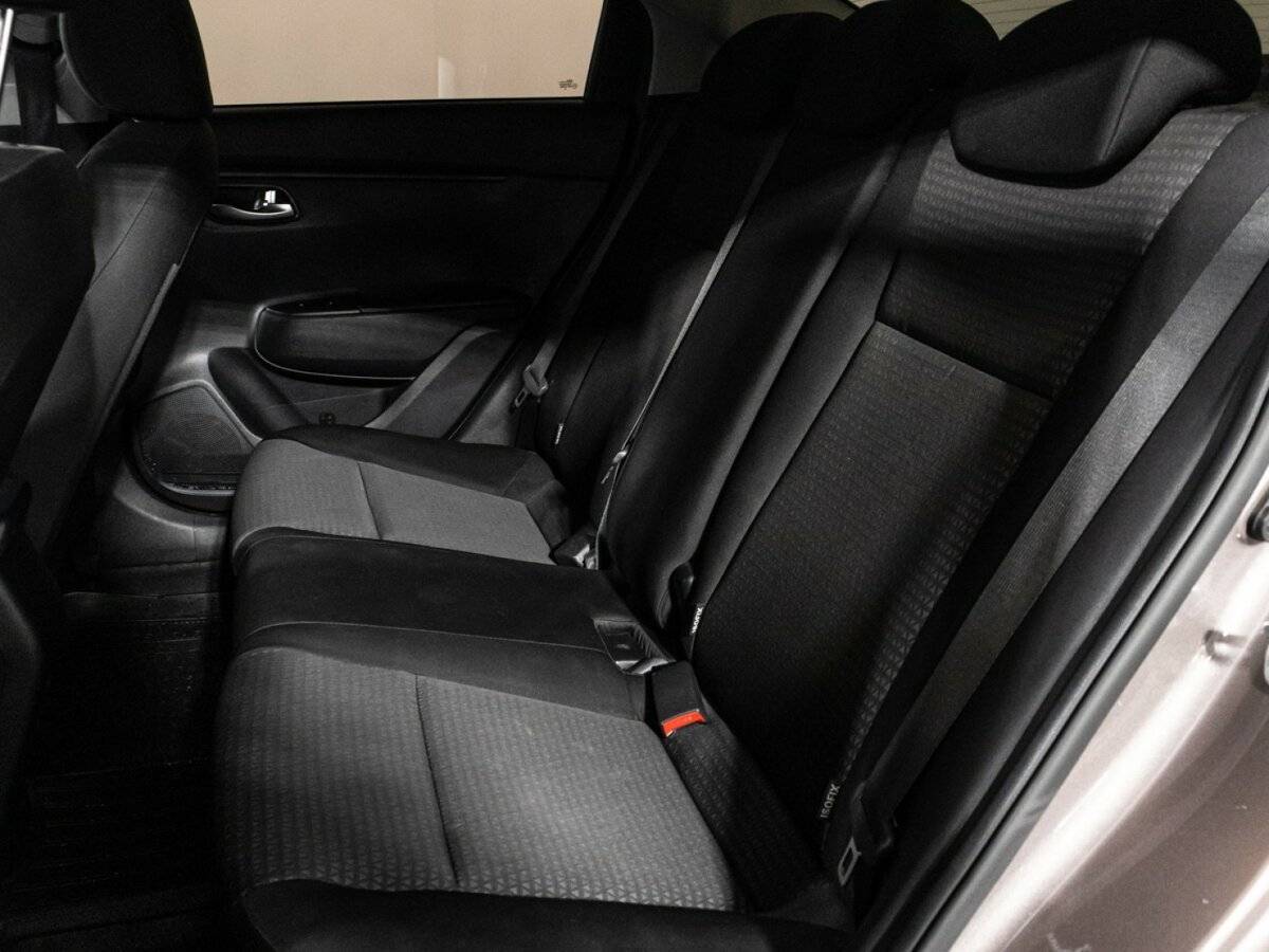 Б/У Киа Рио 2021 года. Фото: #9