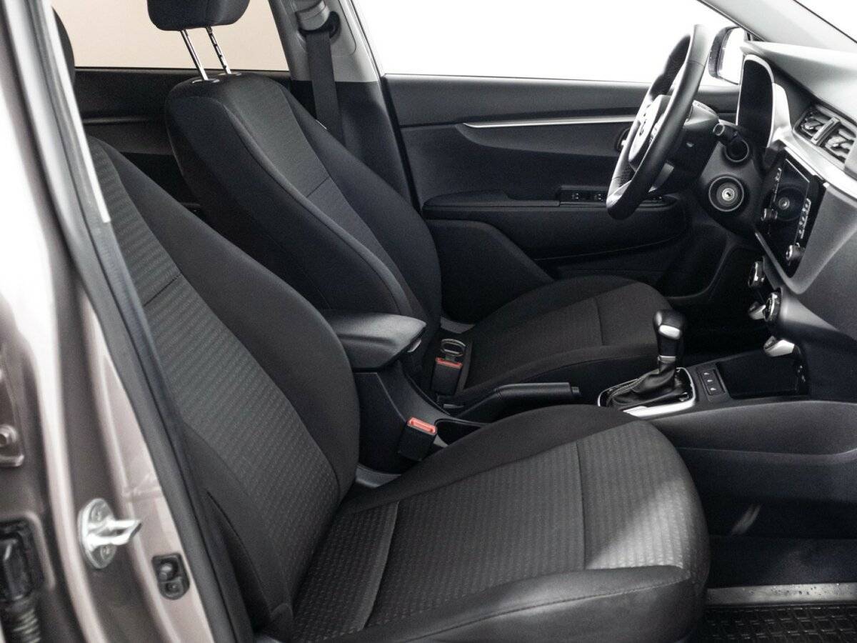 Б/У Киа Рио 2021 года. Фото: #14