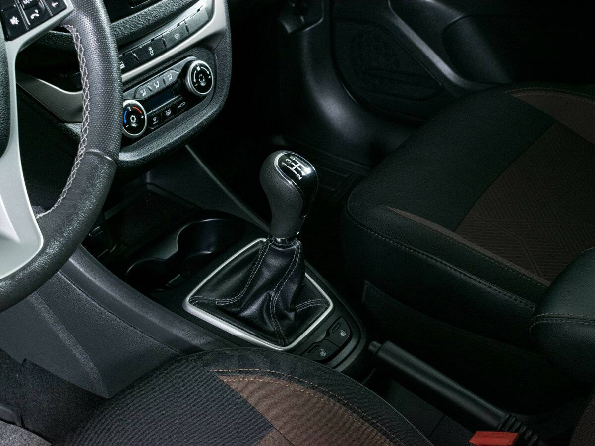 Б/У Лада (ВАЗ) Веста 2020 года. Фото: #11