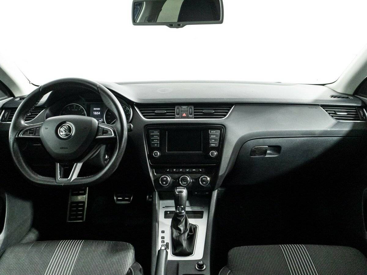 Б/У Шкода Октавия 2013 года. Фото: #12