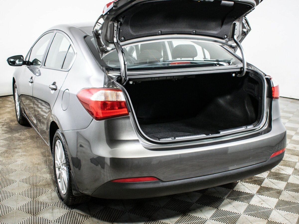 Б/У Киа Церато 2015 года. Фото: #6