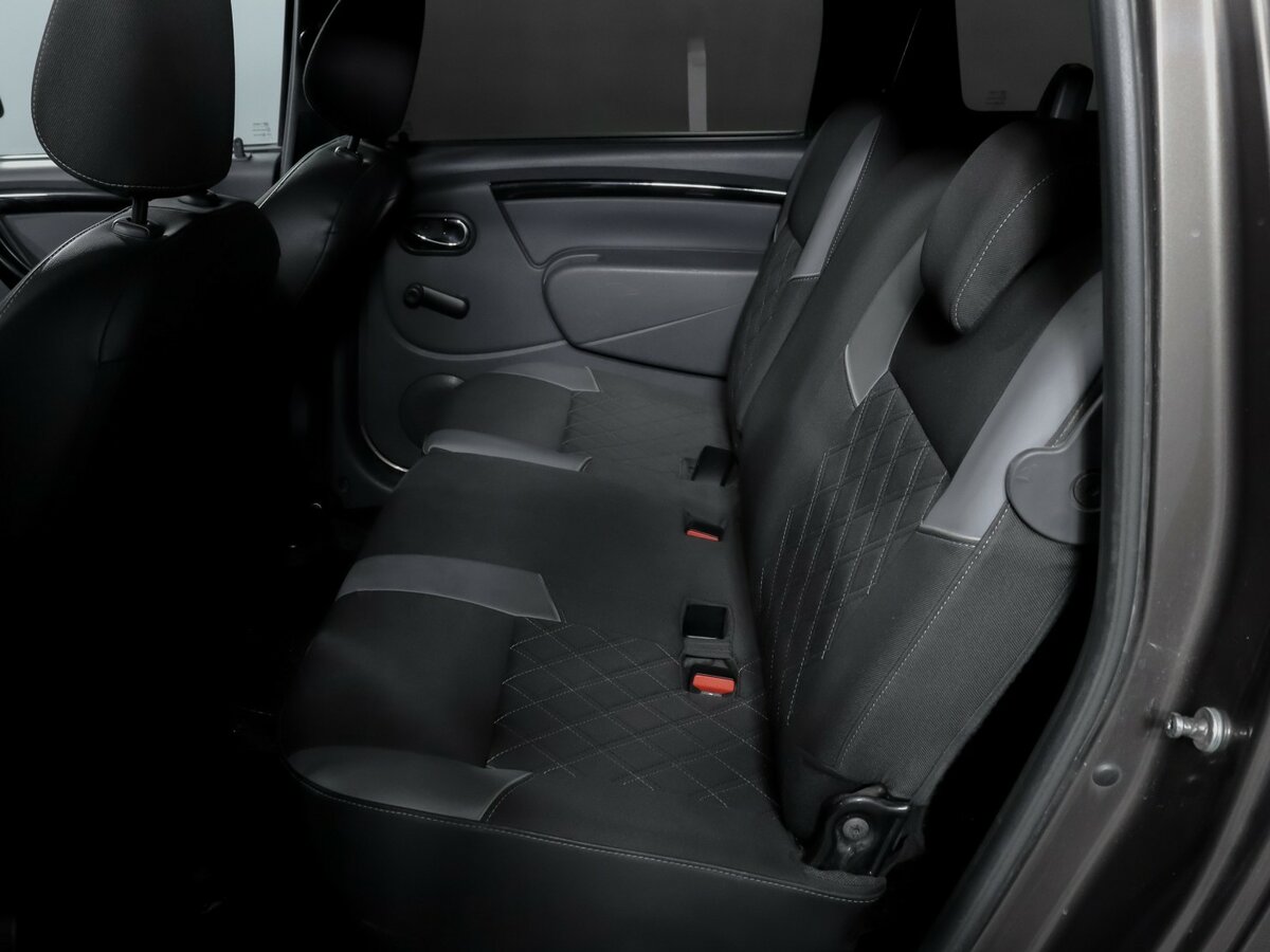 Б/У Лада (ВАЗ) Ларгус 2021 года. Фото: #7