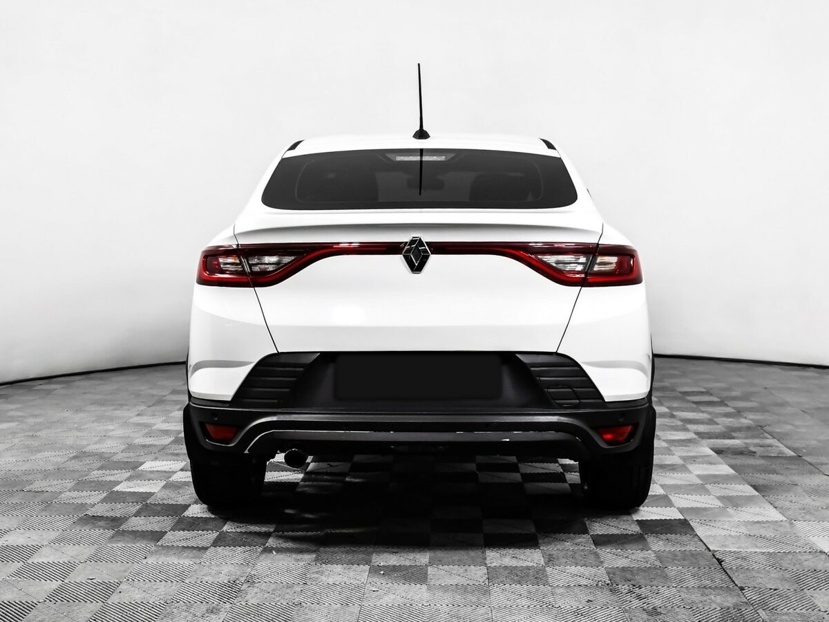 Б/У Рено Аркана 2021 года. Фото: #4