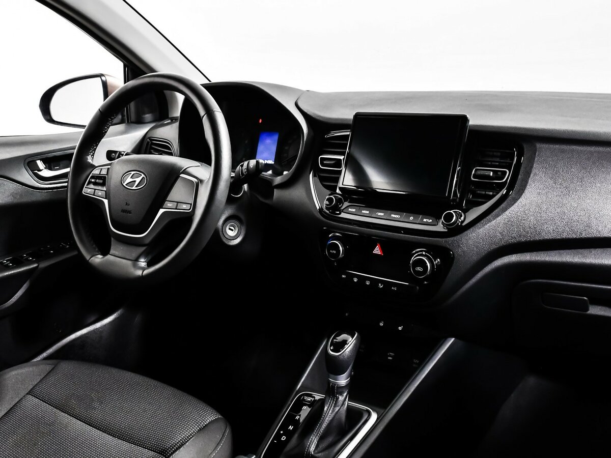 Б/У Хендай Солярис 2020 года. Фото: #7