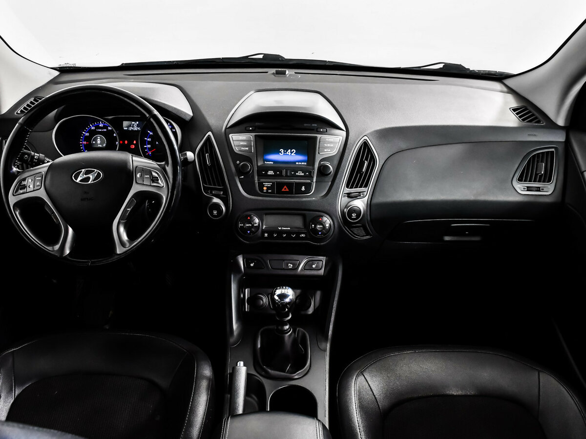 Б/У Хендай ай-икс35 2014 года. Фото: #8