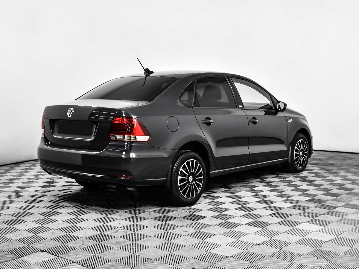Б/У Фольксваген Поло 2017 года. Фото: #4
