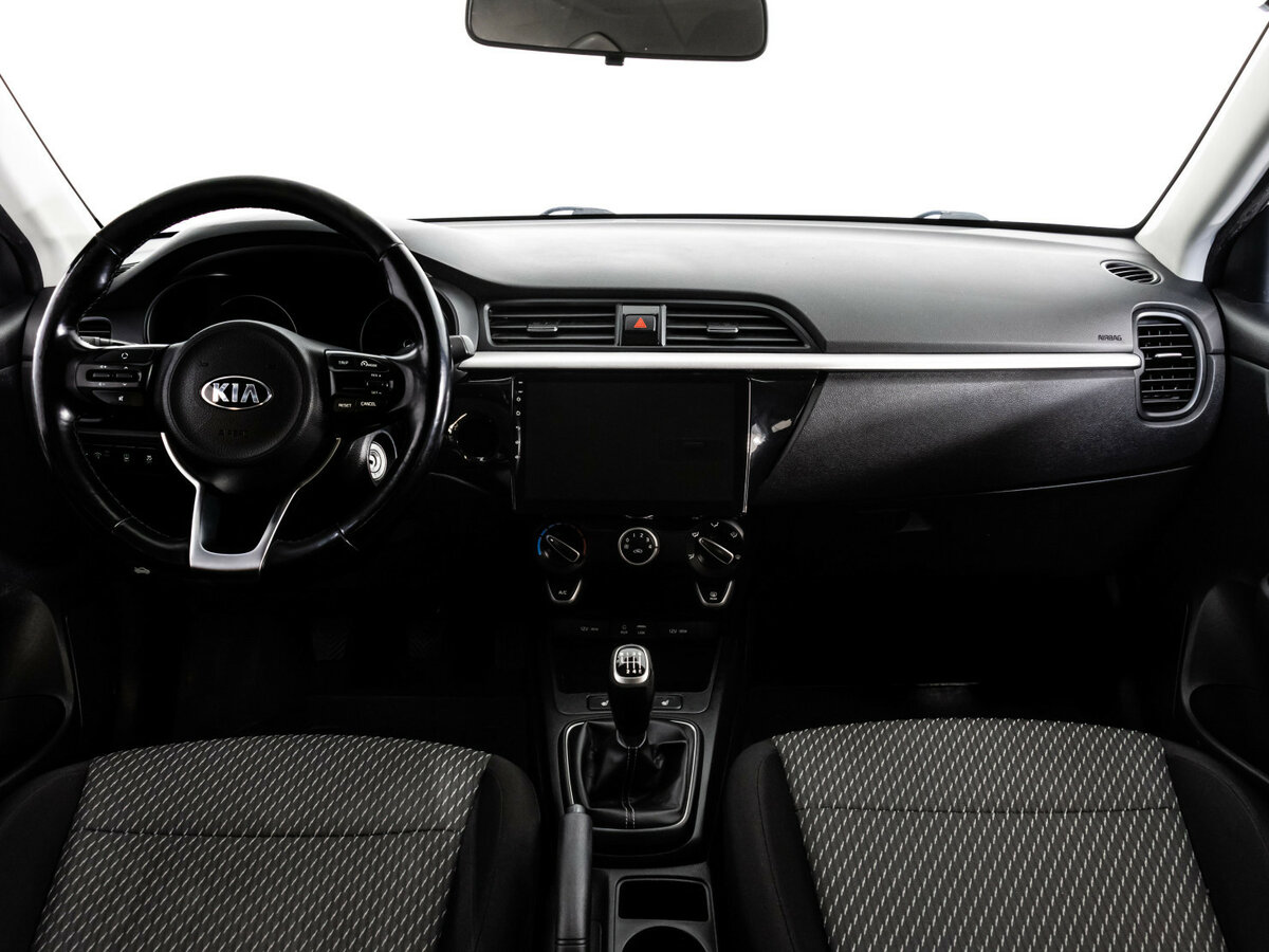 Б/У Киа Рио 2017 года. Фото: #7