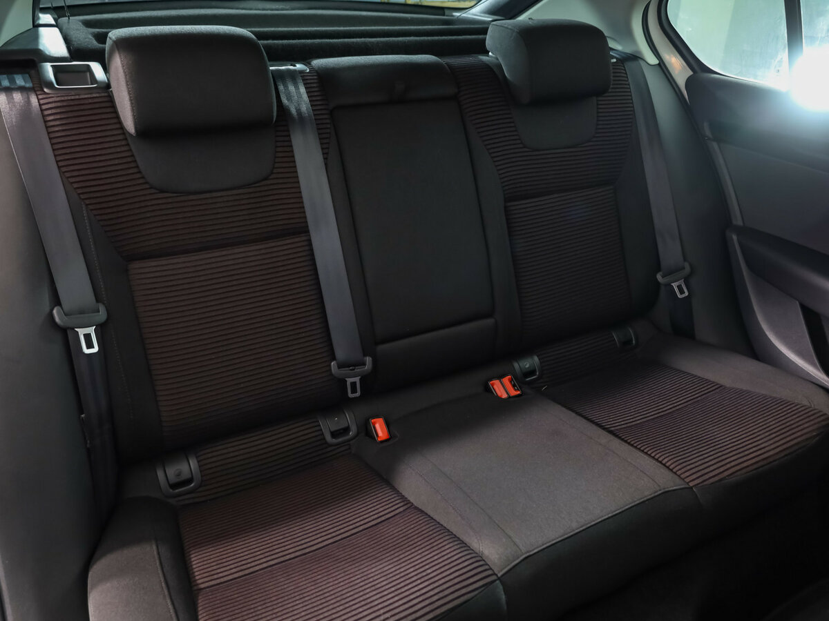 Б/У Шкода Октавия 2015 года. Фото: #19