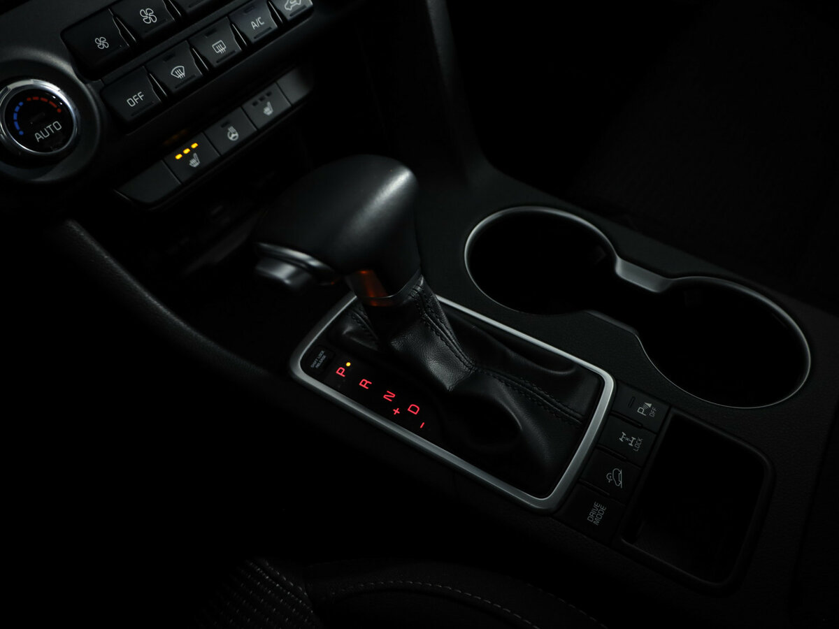 Б/У Киа Спортейдж 2018 года. Фото: #16